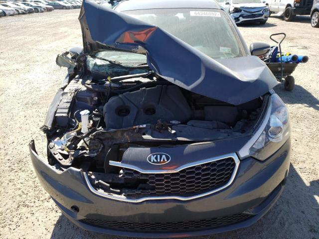 Photo 6 VIN: KNAFK5A82G5584658 - KIA FORTE LX 