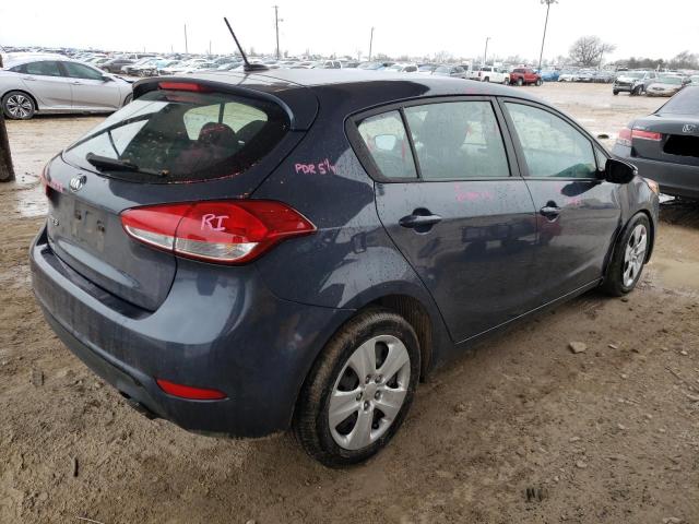 Photo 2 VIN: KNAFK5A82G5617688 - KIA FORTE 