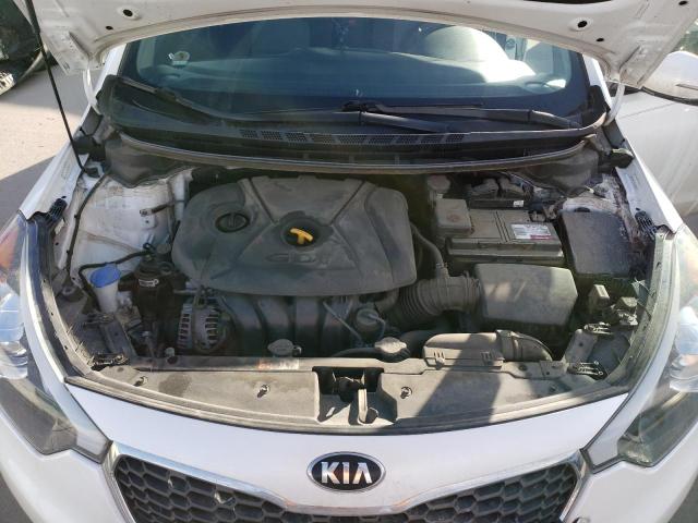 Photo 10 VIN: KNAFK5A82G5648925 - KIA FORTE LX 