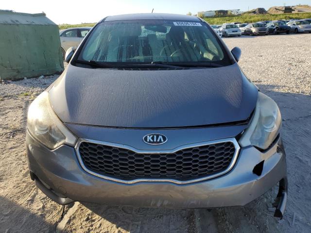 Photo 4 VIN: KNAFK5A82G5650724 - KIA FORTE LX 