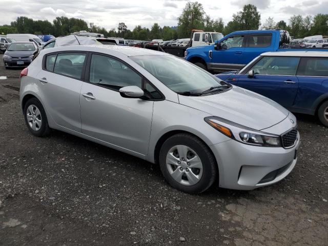 Photo 3 VIN: KNAFK5A82H5675608 - KIA FORTE LX 