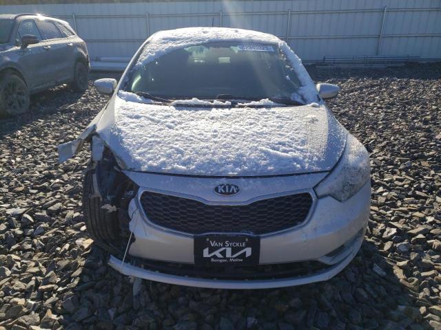 Photo 4 VIN: KNAFK5A83G5525196 - KIA FORTE 