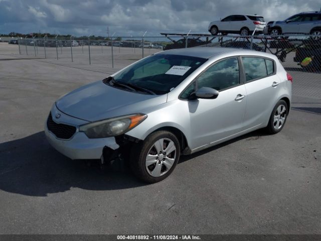 Photo 1 VIN: KNAFK5A83G5648271 - KIA FORTE 