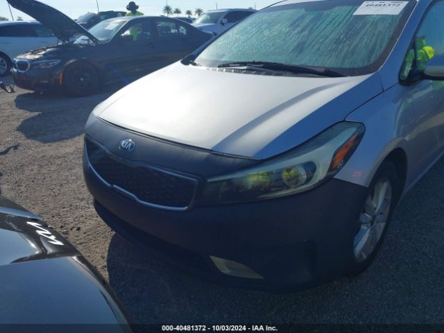 Photo 5 VIN: KNAFK5A83H5674953 - KIA FORTE 