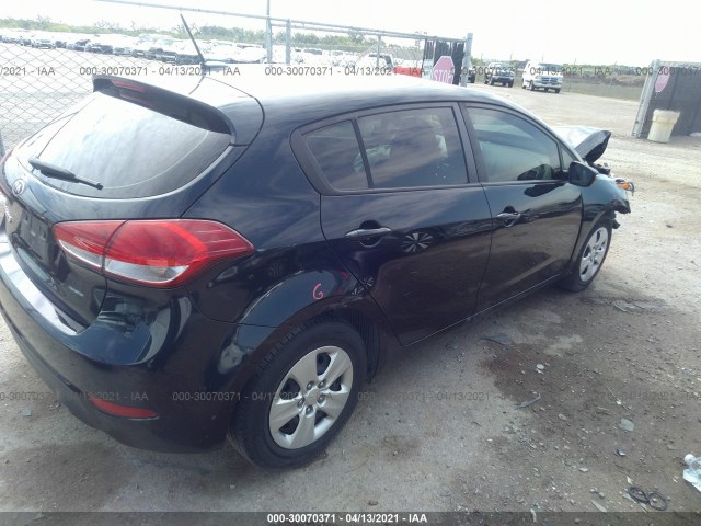 Photo 3 VIN: KNAFK5A83H5682163 - KIA FORTE5 