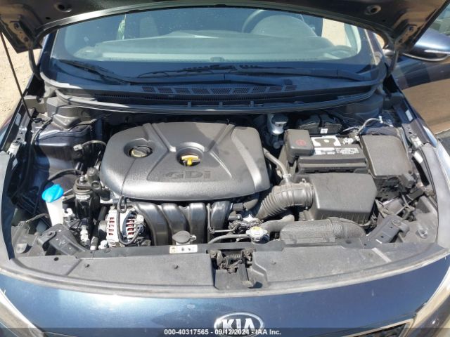 Photo 9 VIN: KNAFK5A83J5773701 - KIA FORTE 