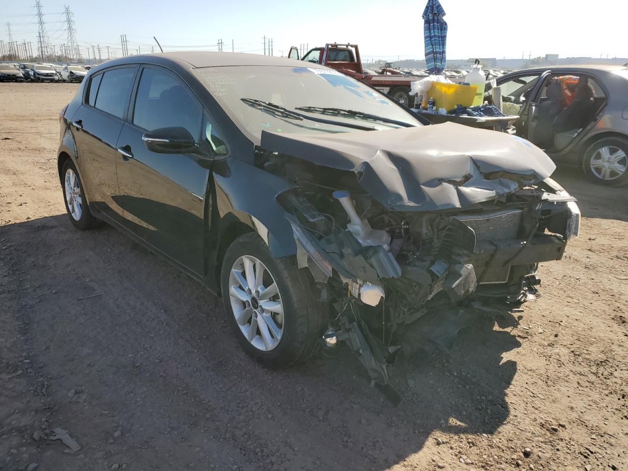 Photo 4 VIN: KNAFK5A84H5688800 - KIA FORTE 