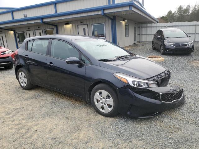 Photo 3 VIN: KNAFK5A84H5718281 - KIA FORTE 