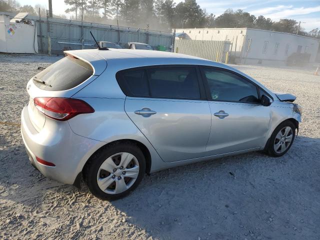 Photo 2 VIN: KNAFK5A85G5570933 - KIA FORTE LX 