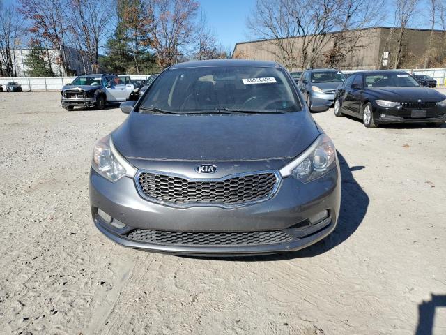 Photo 4 VIN: KNAFK5A85G5607799 - KIA FORTE LX 