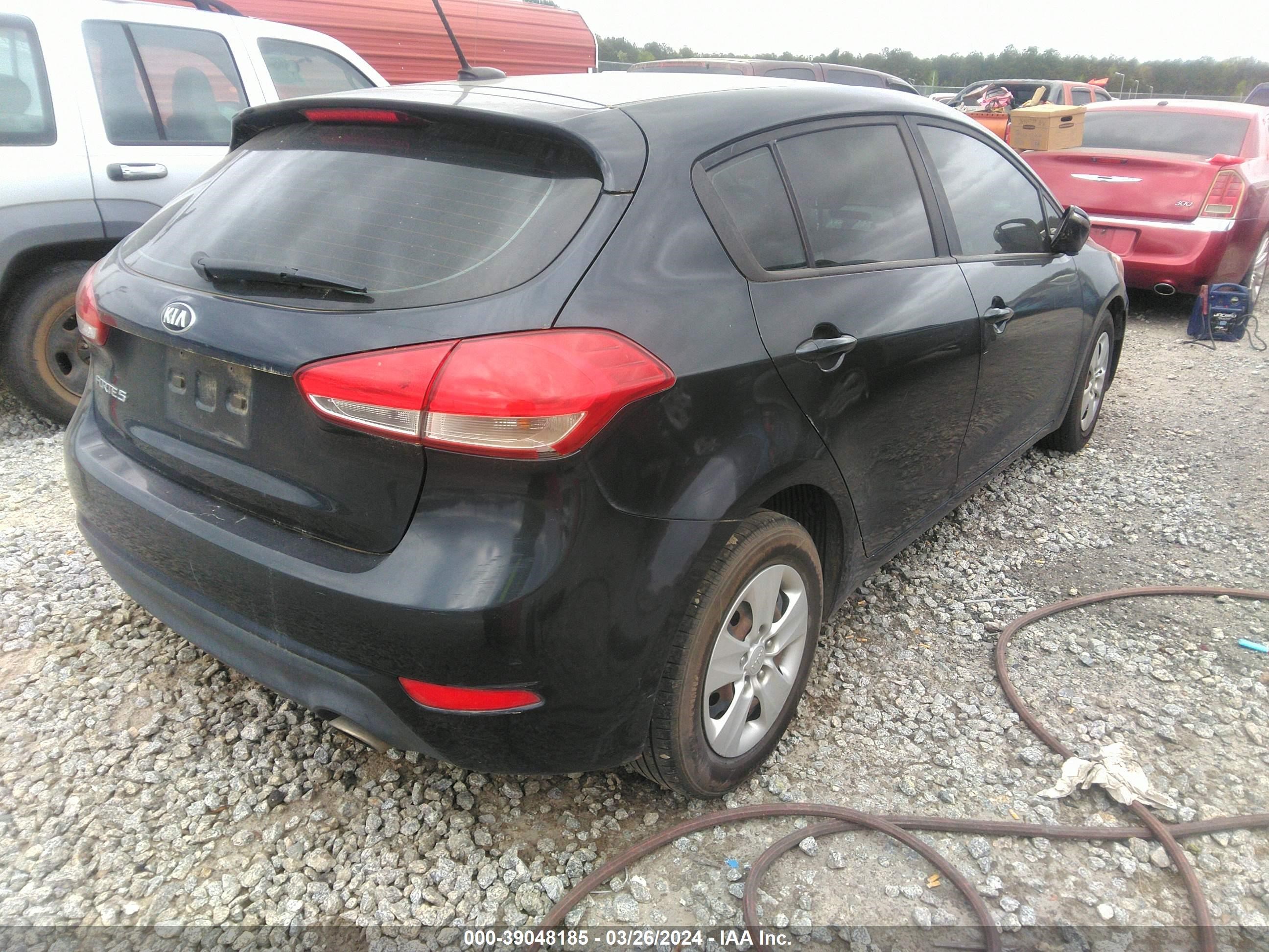 Photo 3 VIN: KNAFK5A85H5718130 - KIA FORTE 