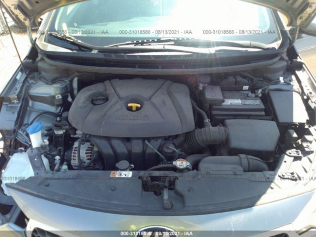 Photo 9 VIN: KNAFK5A86G5568818 - KIA FORTE 5-DOOR 