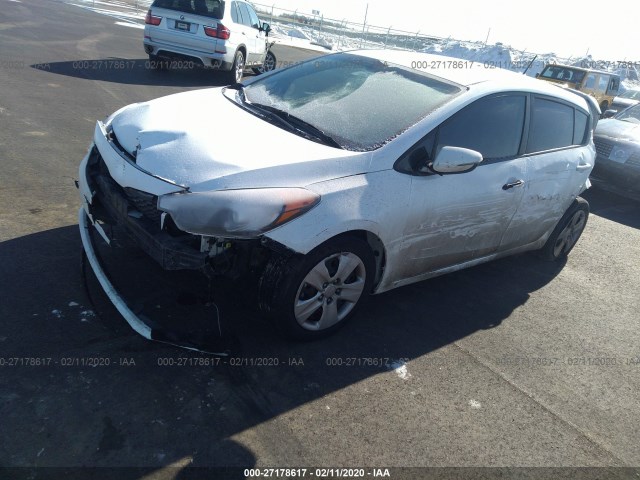 Photo 1 VIN: KNAFK5A86G5583626 - KIA FORTE 5-DOOR 