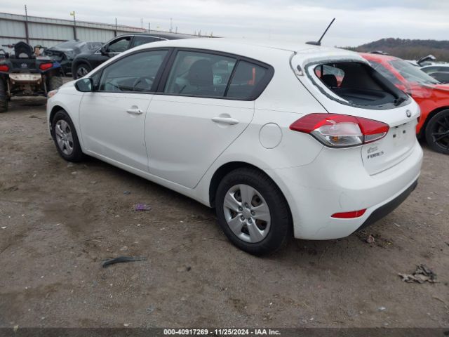 Photo 2 VIN: KNAFK5A86H5721313 - KIA FORTE 