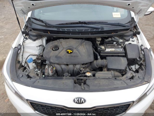 Photo 9 VIN: KNAFK5A86H5721313 - KIA FORTE 