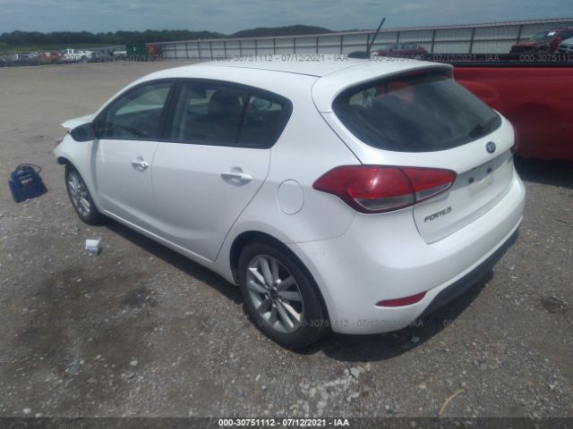 Photo 2 VIN: KNAFK5A86H5730996 - KIA FORTE5 