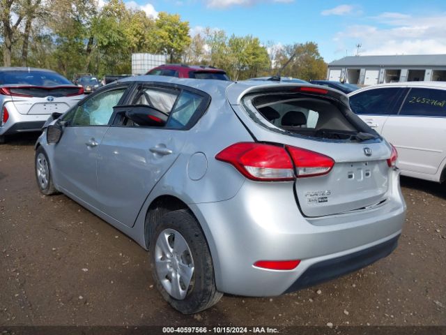 Photo 2 VIN: KNAFK5A86H5731095 - KIA FORTE 