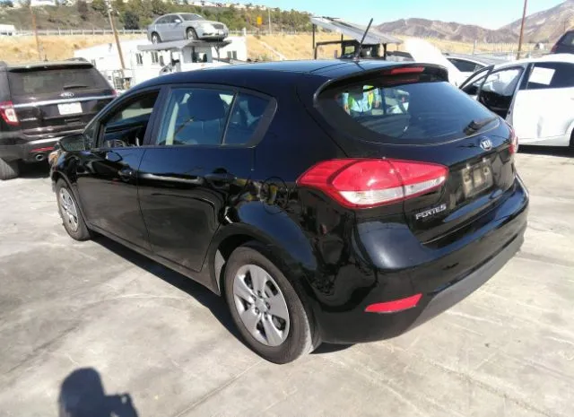 Photo 2 VIN: KNAFK5A86J5773109 - KIA FORTE5 