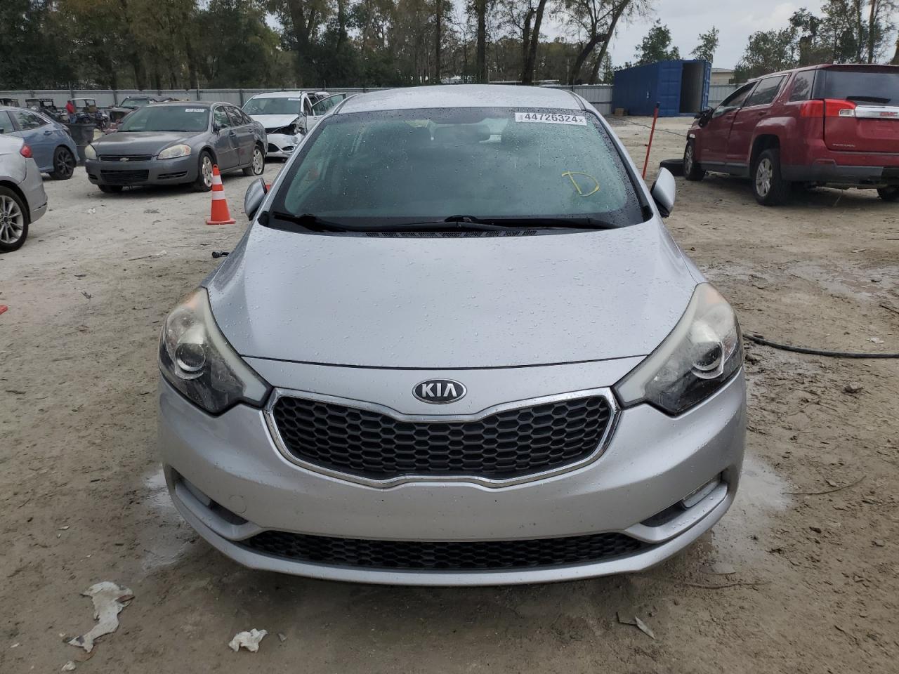 Photo 4 VIN: KNAFK5A87G5547766 - KIA FORTE 