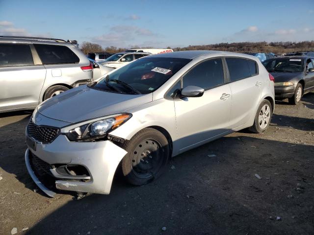 Photo 0 VIN: KNAFK5A87G5590939 - KIA FORTE 