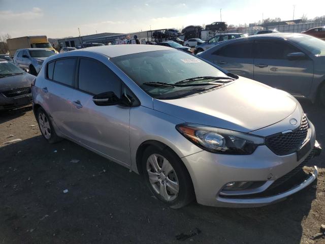 Photo 3 VIN: KNAFK5A87G5590939 - KIA FORTE 