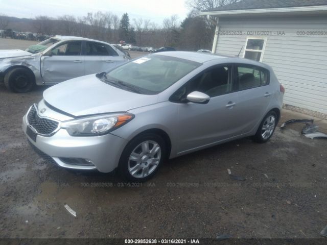 Photo 1 VIN: KNAFK5A87G5644949 - KIA FORTE 5-DOOR 