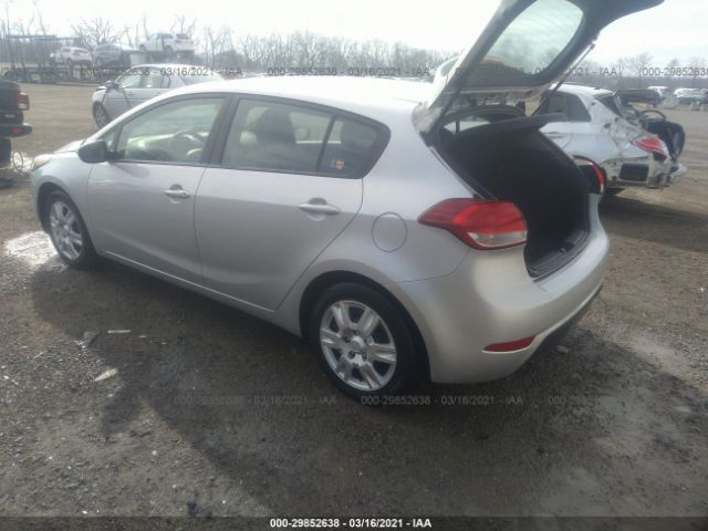 Photo 2 VIN: KNAFK5A87G5644949 - KIA FORTE 5-DOOR 