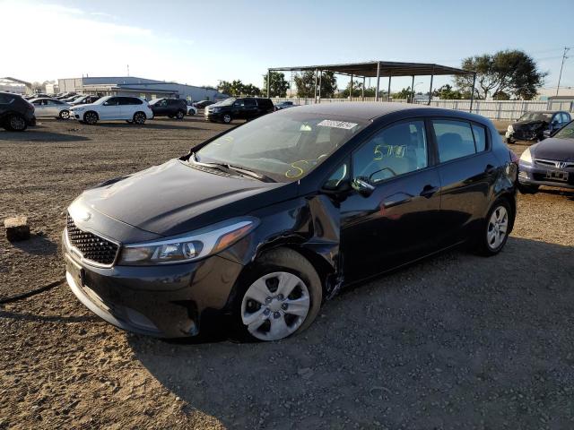 Photo 8 VIN: KNAFK5A87H5677807 - KIA FORTE LX 