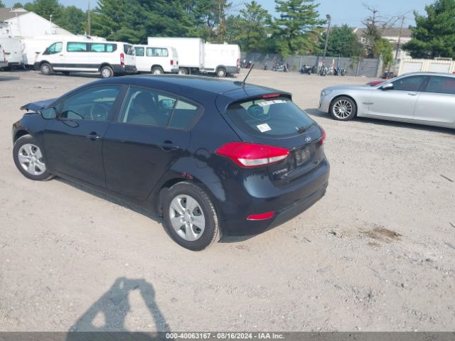 Photo 2 VIN: KNAFK5A87H5687978 - KIA FORTE 