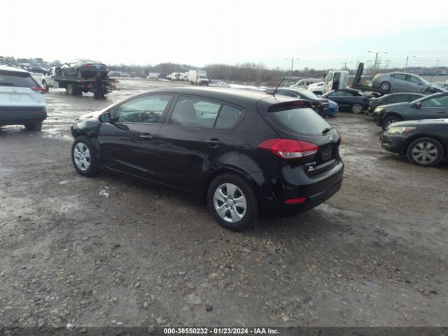 Photo 2 VIN: KNAFK5A87H5709705 - KIA FORTE 