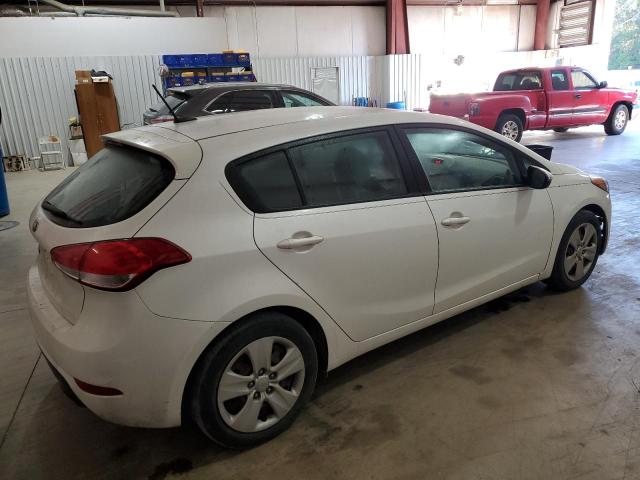 Photo 2 VIN: KNAFK5A88G5582882 - KIA FORTE LX 