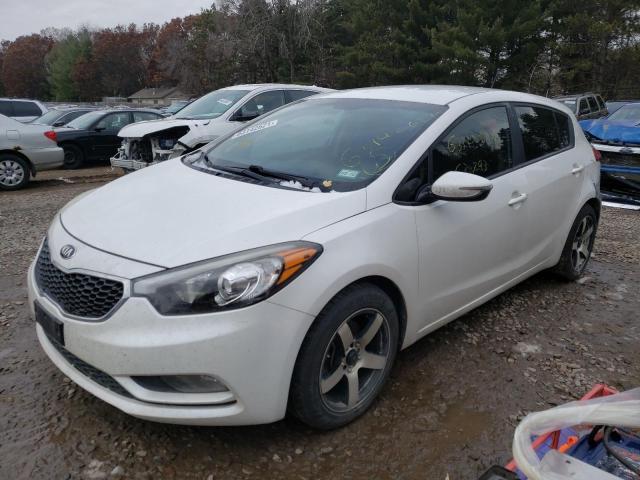 Photo 1 VIN: KNAFK5A88G5586396 - KIA FORTE LX 