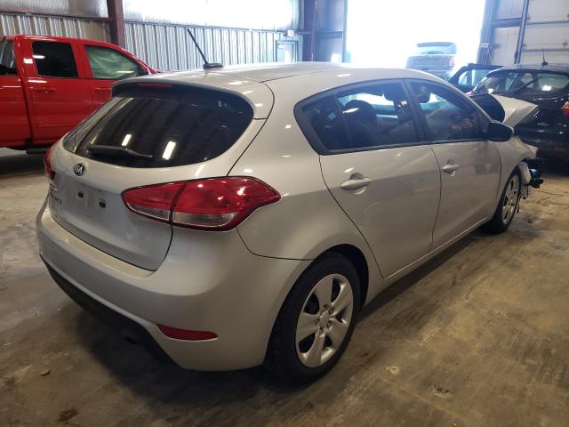 Photo 3 VIN: KNAFK5A88G5657581 - KIA FORTE LX 