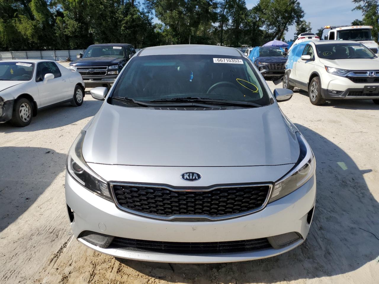 Photo 4 VIN: KNAFK5A88H5676052 - KIA FORTE 