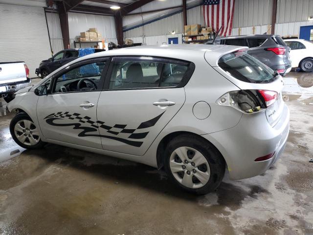 Photo 1 VIN: KNAFK5A88H5679338 - KIA FORTE LX 