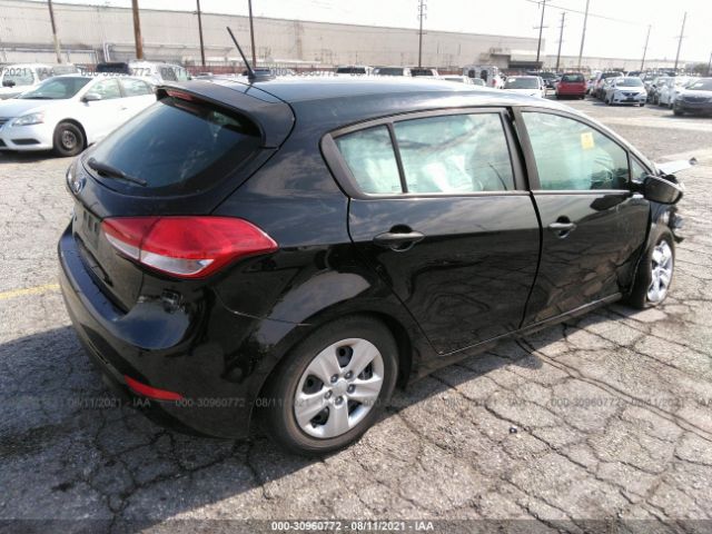 Photo 3 VIN: KNAFK5A88H5696852 - KIA FORTE5 