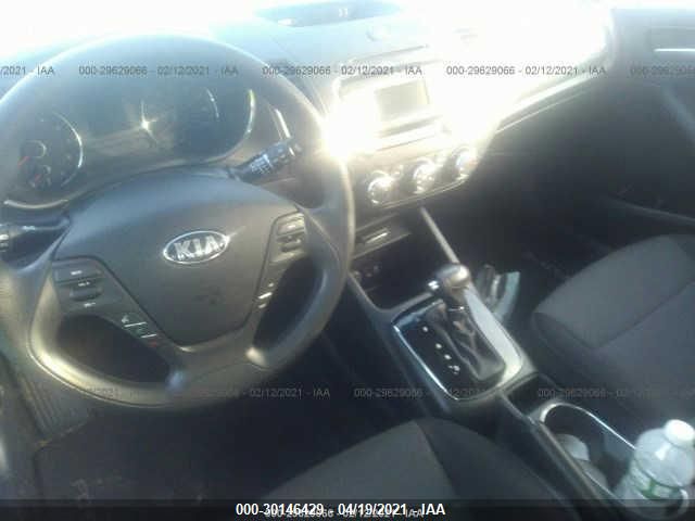 Photo 4 VIN: KNAFK5A88H5701984 - KIA FORTE5 