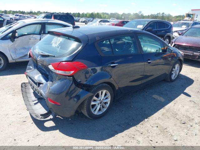 Photo 3 VIN: KNAFK5A88H5726173 - KIA FORTE 