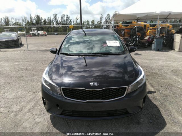 Photo 5 VIN: KNAFK5A88J5773001 - KIA FORTE5 