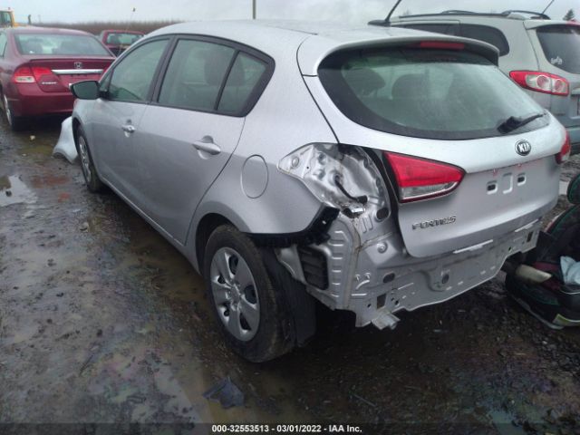 Photo 2 VIN: KNAFK5A88J5773614 - KIA FORTE5 