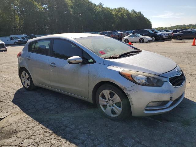 Photo 3 VIN: KNAFK5A89G5568554 - KIA FORTE LX 