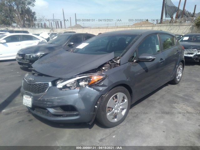 Photo 1 VIN: KNAFK5A89G5597763 - KIA FORTE 5-DOOR 