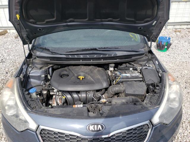 Photo 6 VIN: KNAFK5A89G5599335 - KIA FORTE LX 