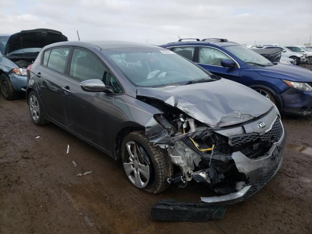 Photo 0 VIN: KNAFK5A89G5603285 - KIA FORTE LX 