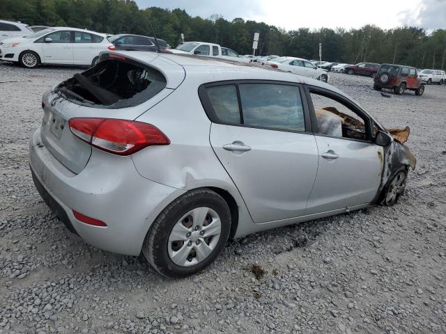 Photo 2 VIN: KNAFK5A89H5692910 - KIA FORTE 