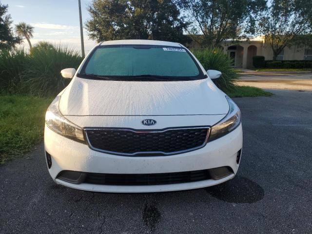 Photo 4 VIN: KNAFK5A89H5702058 - KIA FORTE LX 