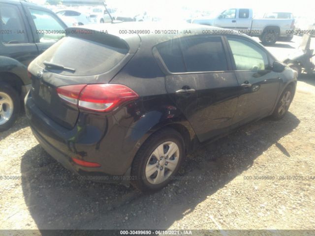 Photo 3 VIN: KNAFK5A89J5773623 - KIA FORTE5 