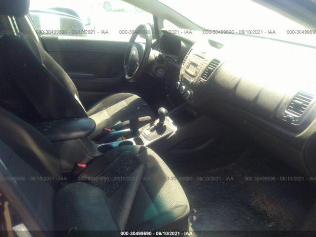 Photo 4 VIN: KNAFK5A89J5773623 - KIA FORTE5 