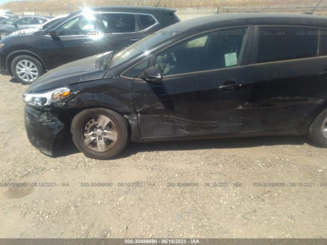 Photo 5 VIN: KNAFK5A89J5773623 - KIA FORTE5 