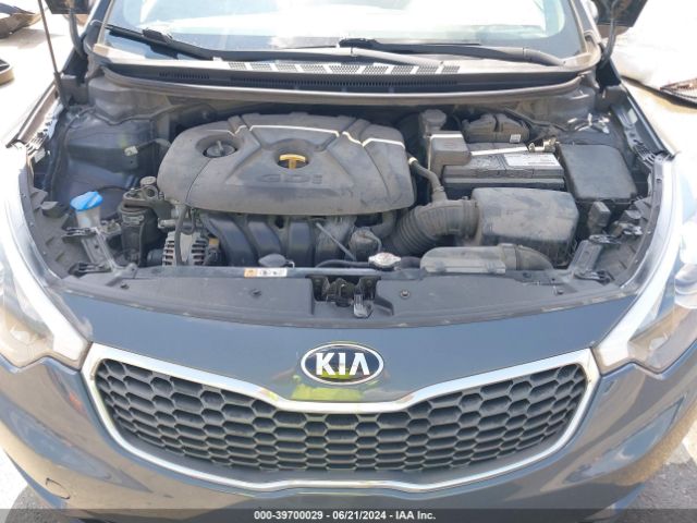 Photo 9 VIN: KNAFK5A8XG5648705 - KIA FORTE 